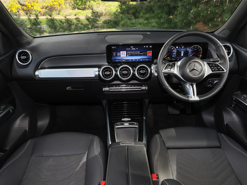 Mercedes-Benz GLB Class Glb 200 Sport Executive 7G-tronic KN25ZTY Grey #3