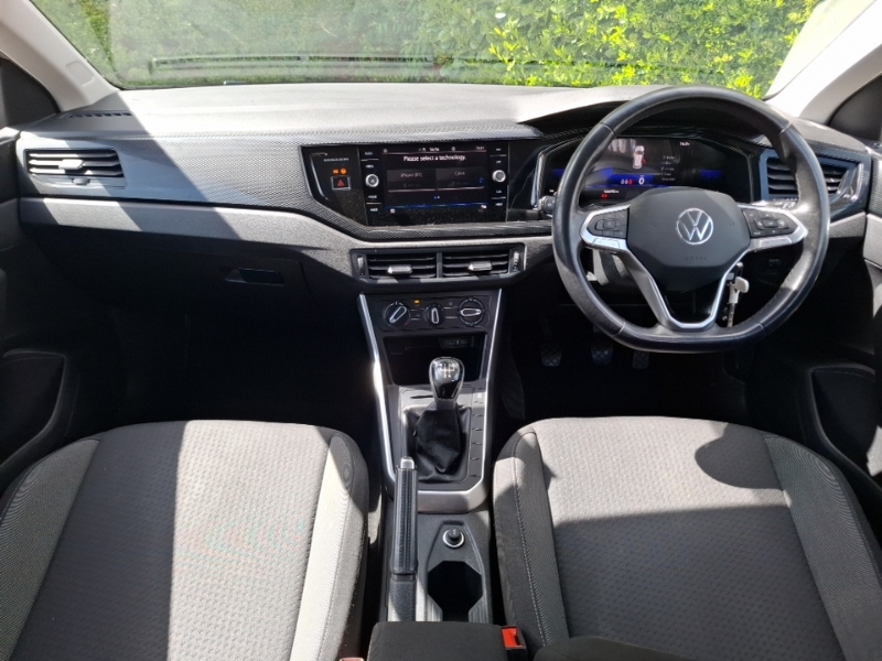 Volkswagen Polo 1.0 Tsi Life GL73ZCK Grey #3