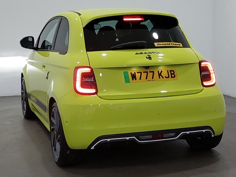 Abarth 500 114Kw Turismo 42.2Kwh Green #2