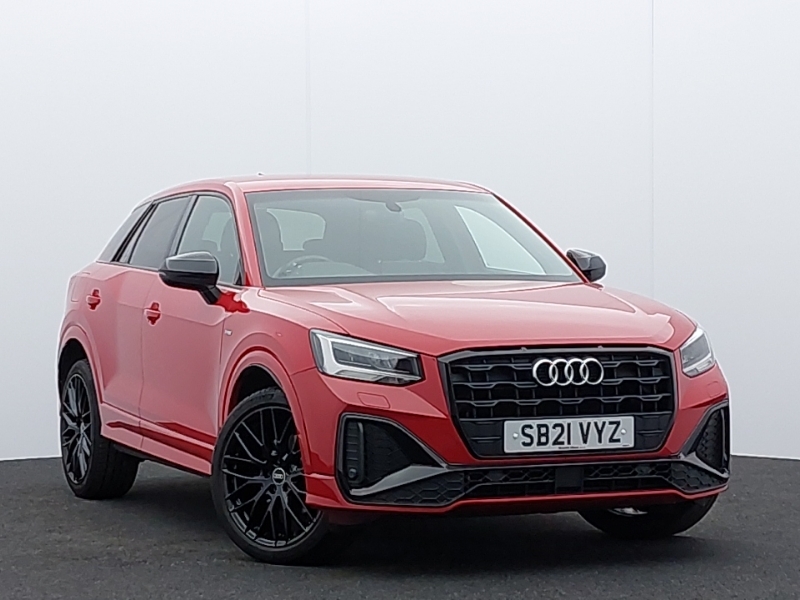 Audi Q2 30 Tfsi Black Edition Red