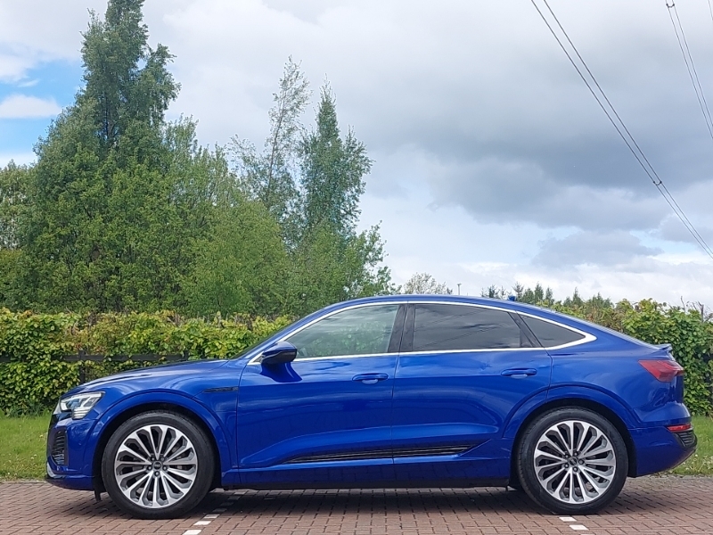 Audi Q8 e tron 300Kw 55 Quattro 114Kwh S Line Blue #4