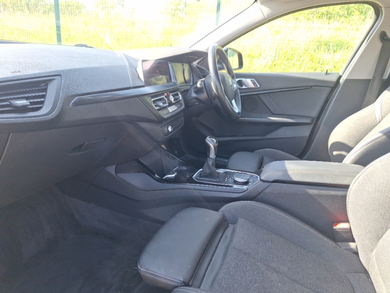 BMW 1 Series 116D Sport YF70KKC Black #5