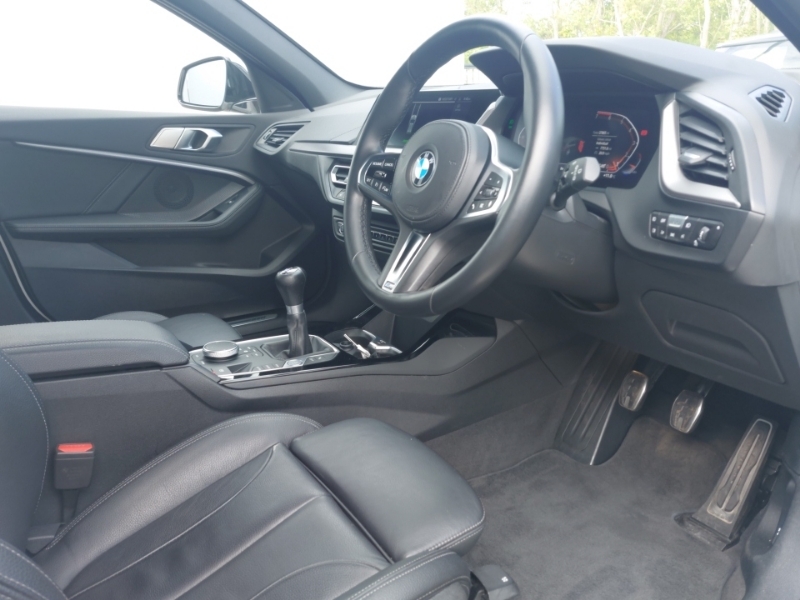 BMW 1 Series 118I 136 M Sport SA21XZM White #6