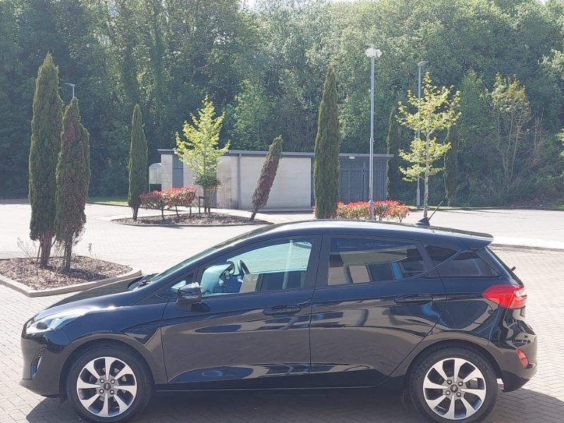 Ford Fiesta 1.0 Ecoboost 95 Trend SA70XRF Black #4