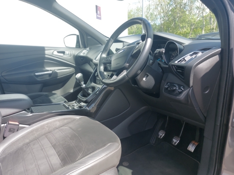 Ford Kuga 1.5 Tdci St-line 2Wd SF67XOZ Grey #6