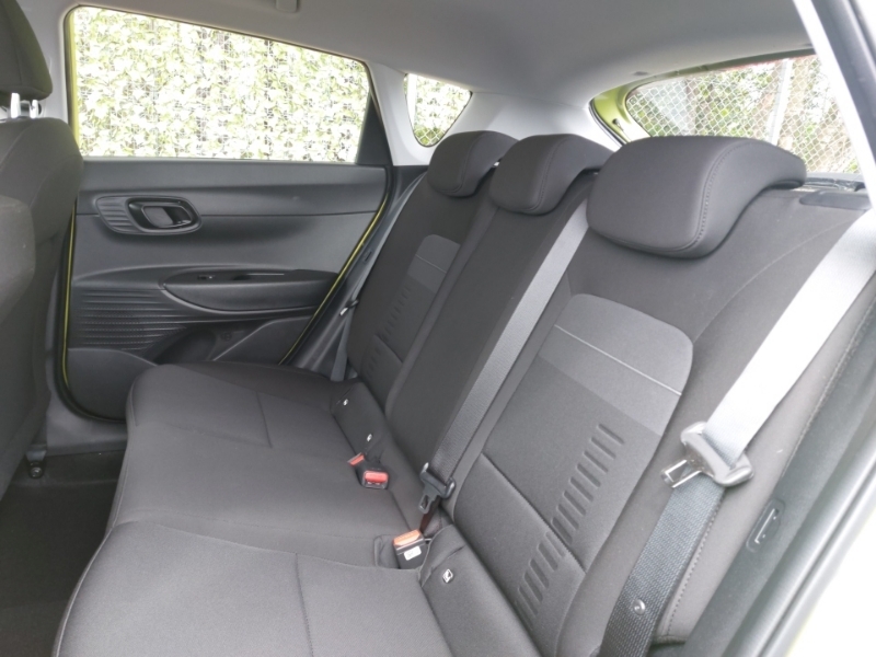 Hyundai Bayon 1.0 Tgdi Advance Dct KM25GZP Green #6