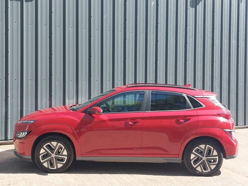 Hyundai Kona 150Kw Premium 64Kwh YM22VNV Red #4