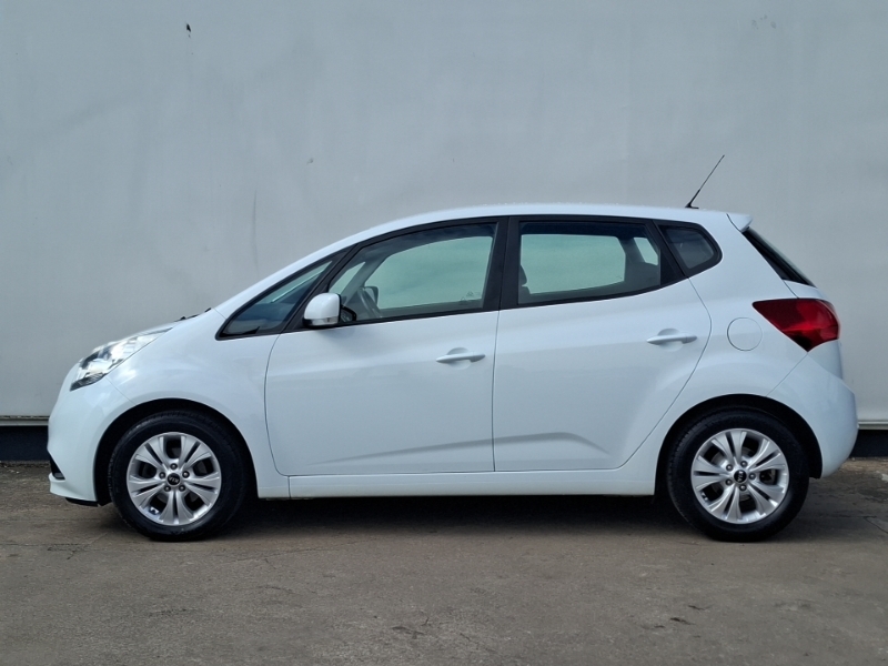 Kia Venga 1.6 2 6 GL19BNA White #4