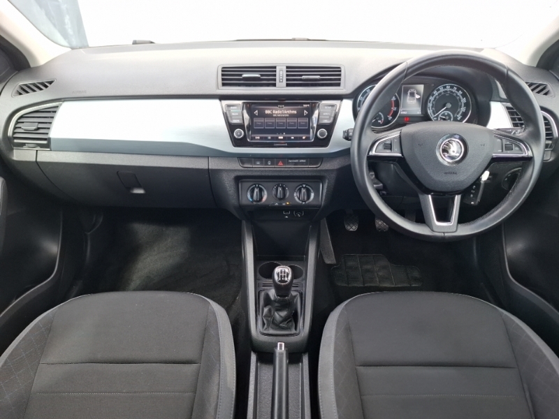 Skoda Fabia 1.0 Mpi Colour Edition HV70WWS White #3