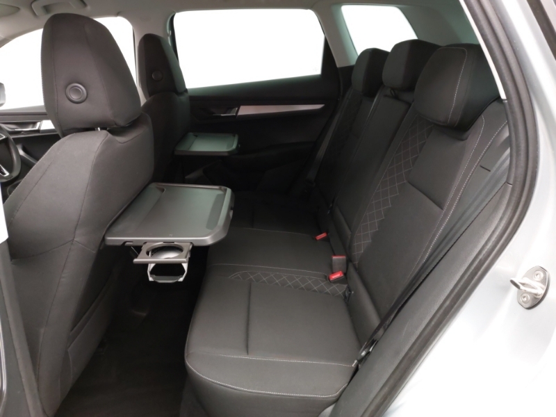 Skoda Karoq 1.0 Tsi Se Nav Plus Silver #6