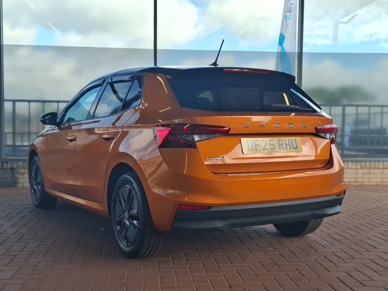 Skoda Fabia 1.0 Tsi Design Edition DF25RHU Orange #2