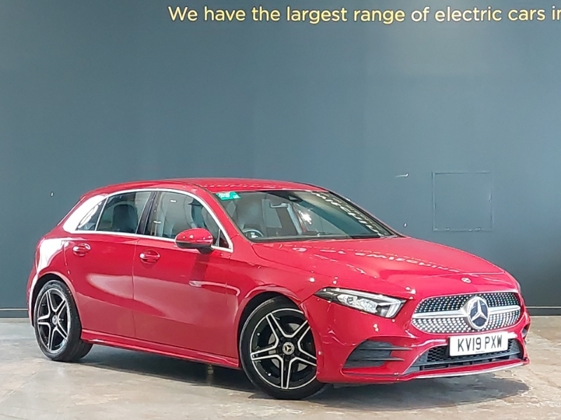 Mercedes-Benz A Class A200 Amg Line Executive Red