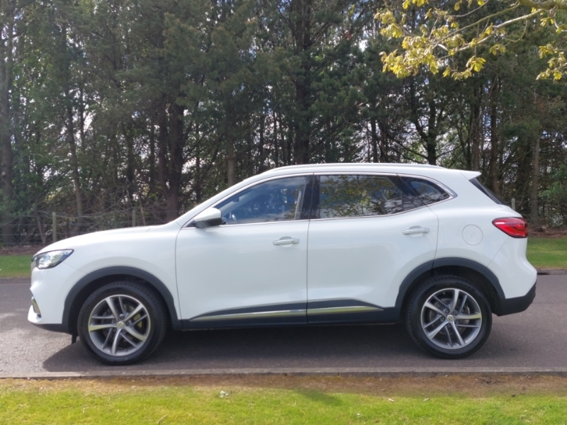 MG HS 1.5 T-gdi Excite PE70KVC White #4