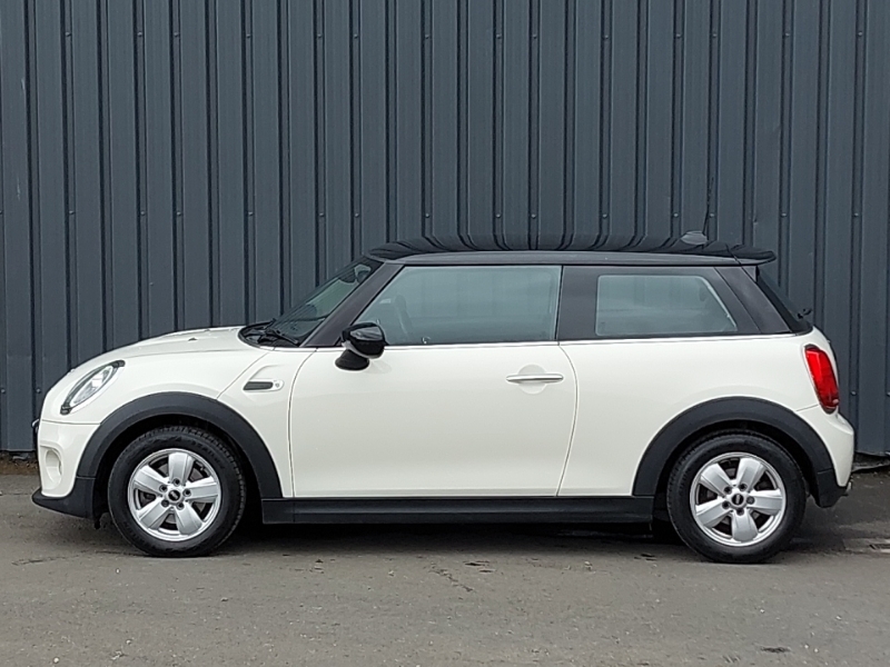 Mini Hatch 1.5 Cooper Classic II PL69XWE White #4