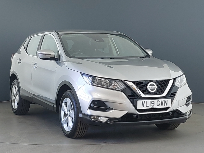 Nissan Qashqai 1.3 Dig-t Acenta Premium Silver