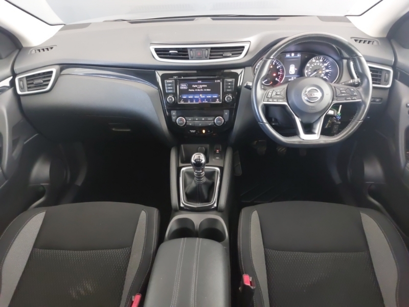Nissan Qashqai 1.3 Dig-t Acenta Premium VL19GVN Silver #3
