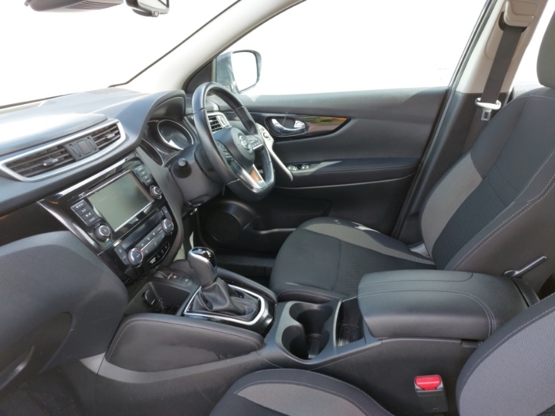 Nissan Qashqai 1.3 Dig-t 160 Acenta Premium Dct EO70NZR Blue #5