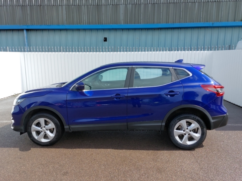 Nissan Qashqai 1.3 Dig-t 160 Acenta Premium Dct EO70NZR Blue #4