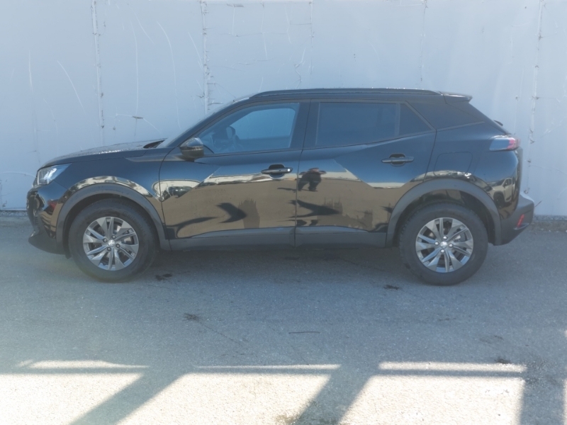 Peugeot 2008 1.2 Puretech Active Premium BD23FYB Black #4