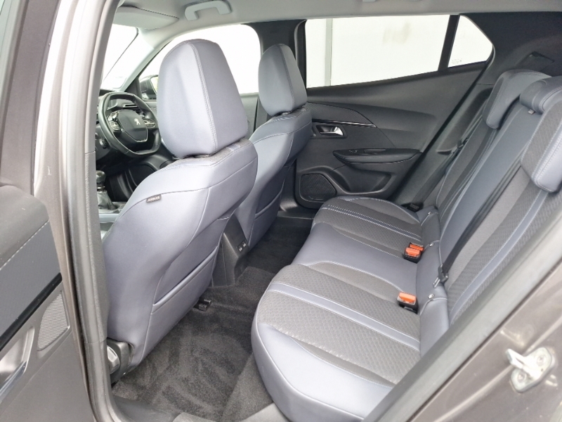 Peugeot 2008 1.2 Puretech Allure Premium SA70CUO Grey #6