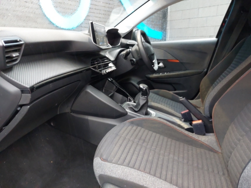 Peugeot 208 1.2 Puretech Active Premium BYZ6137 Black #5
