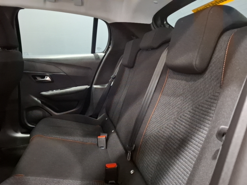 Peugeot 208 1.2 Puretech 100 Style DS75WCD Black #6