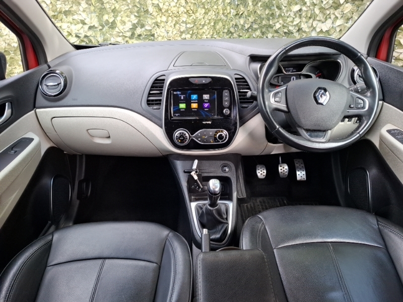 Renault Captur 0.9 Tce 90 Gt Line HN69CGU Red #3