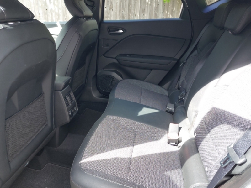Renault Captur 1.6 E-tech Full Hybrid 145 Rive Gauche MK72BVW Grey #6