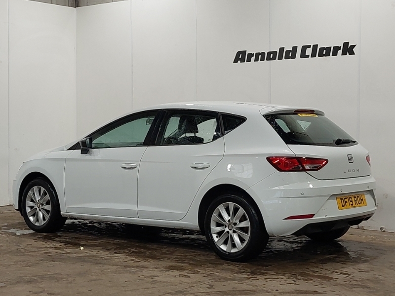 Seat Leon 1.5 Tsi Evo Se Ez DF19ROH White #2