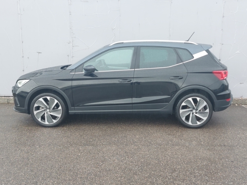 Seat Arona 1.0 Tsi 110 Fr Edition Dsg SH72FHJ Black #4