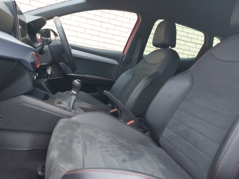 Seat Ibiza 1.0 Tsi 110 Fr Sport BA73ZFE Red #5