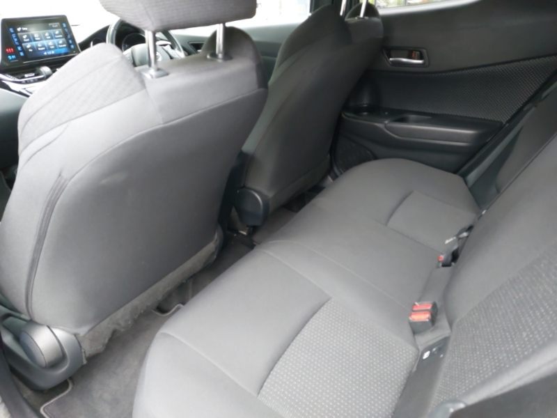 Toyota C-Hr 1.8 Hybrid Dynamic Cvt NX19UTM White #6