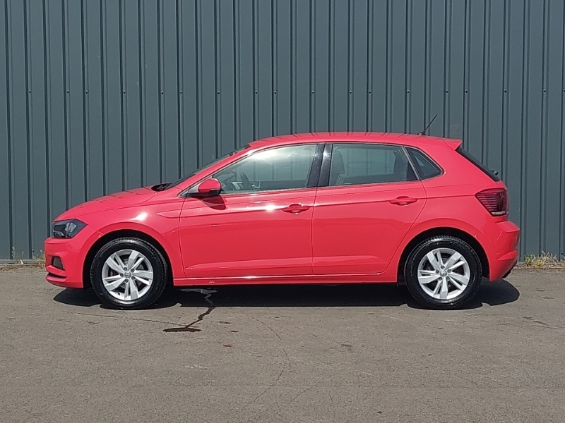 Volkswagen Polo 1.0 Tsi 95 Se FV68KWX Red #4