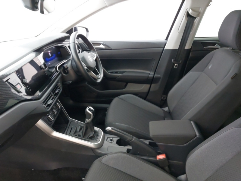 Volkswagen Polo 1.0 Tsi Match MT74EOV Black #5