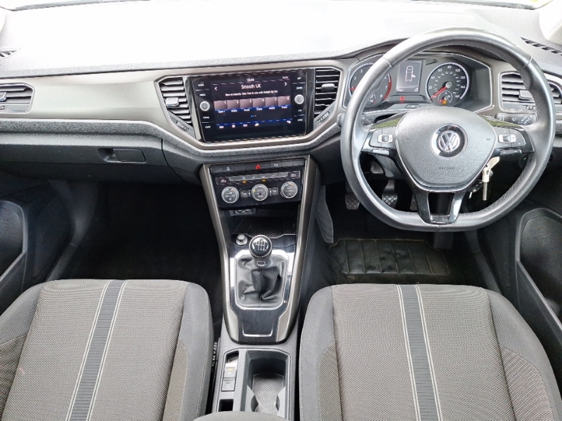Volkswagen T-Roc 1.0 Tsi Design CE69CVZ White #3