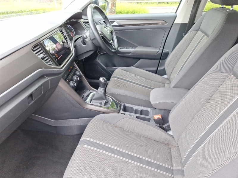 Volkswagen T-Roc 1.0 Tsi Design CE69CVZ White #5