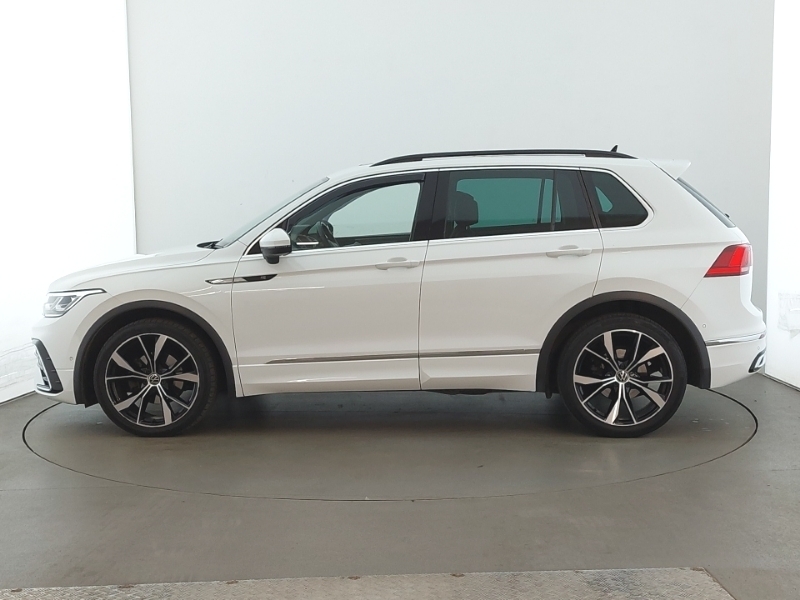 Volkswagen Tiguan 1.5 Tsi 150 R-line Dsg SB22ACY White #4