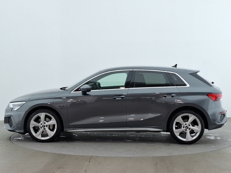 Audi A3 40 Tfsi E S Line S Tronic ML23FCM Grey #4