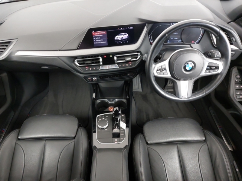 BMW 1 Series 118I M Sport Step MV70CKD White #4