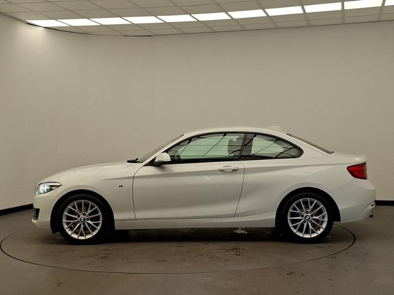 BMW 2 Series 218D Se Nav White #4