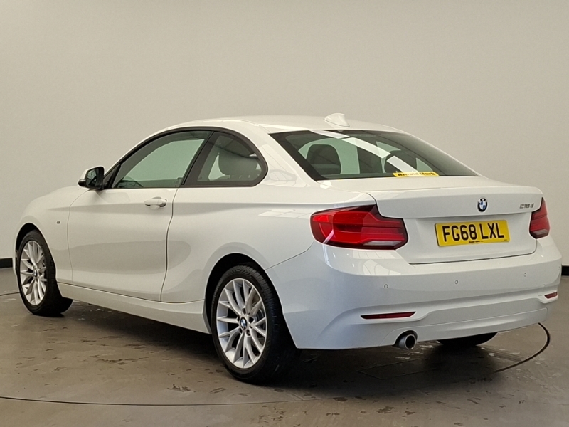BMW 2 Series 218D Se Nav White #2