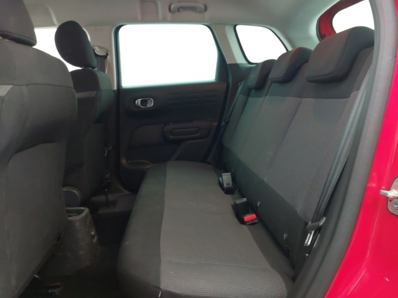 Citroen C3 Aircross 1.2 Puretech Feel YD19VVU Red #6
