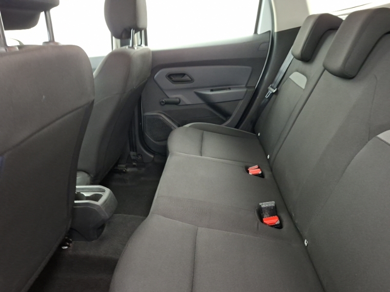 Dacia Duster 1.6 Sce Essential NG19BJE White #6