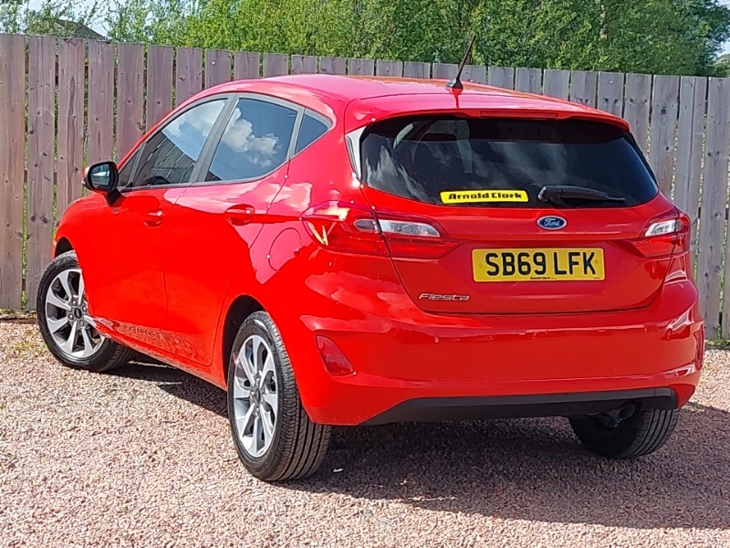 Ford Fiesta 1.1 Trend Red #2