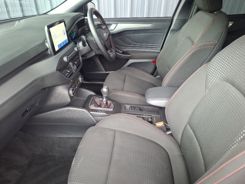 Ford Focus 1.0 Ecoboost St-line Style CVZ6561 Black #5