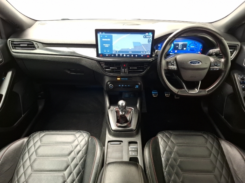 Ford Focus 1.0 Ecoboost Hybrid Mhev 155 St-line Vignale MC72SBO White #3