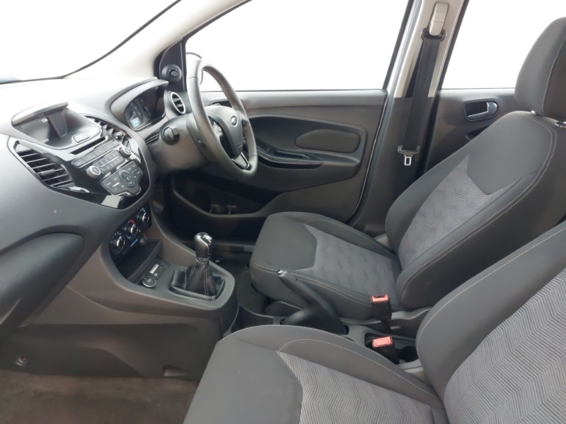 Ford KA+ 1.2 Zetec SA67CPE White #5