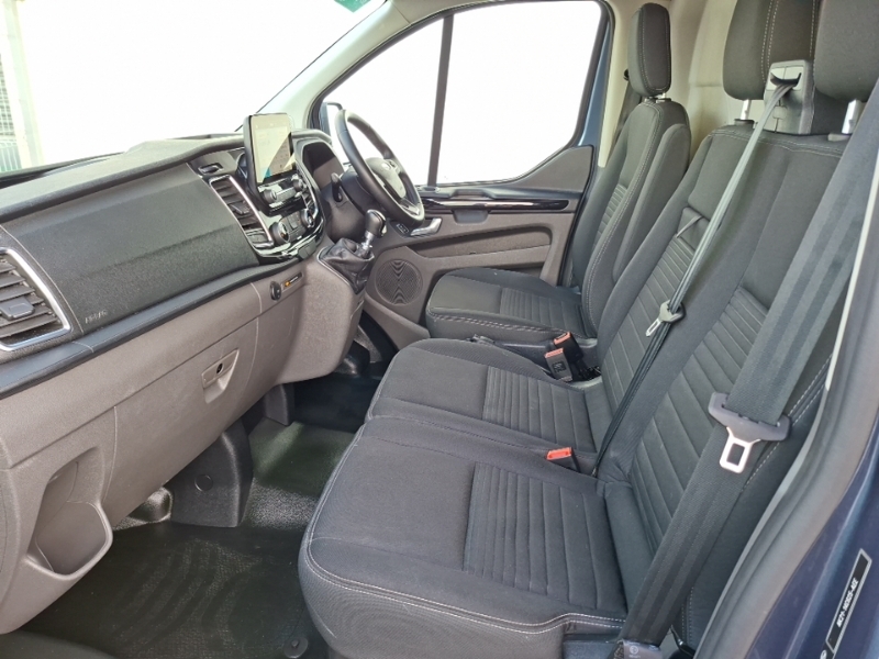 Ford Transit Custom 2.0 Ecoblue 130Ps Low Roof Limited Van CN73RMX Blue #5