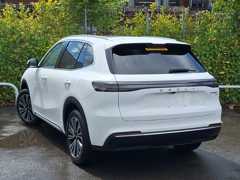 Geely Starray 1.5 Em-i Ultra  White #2