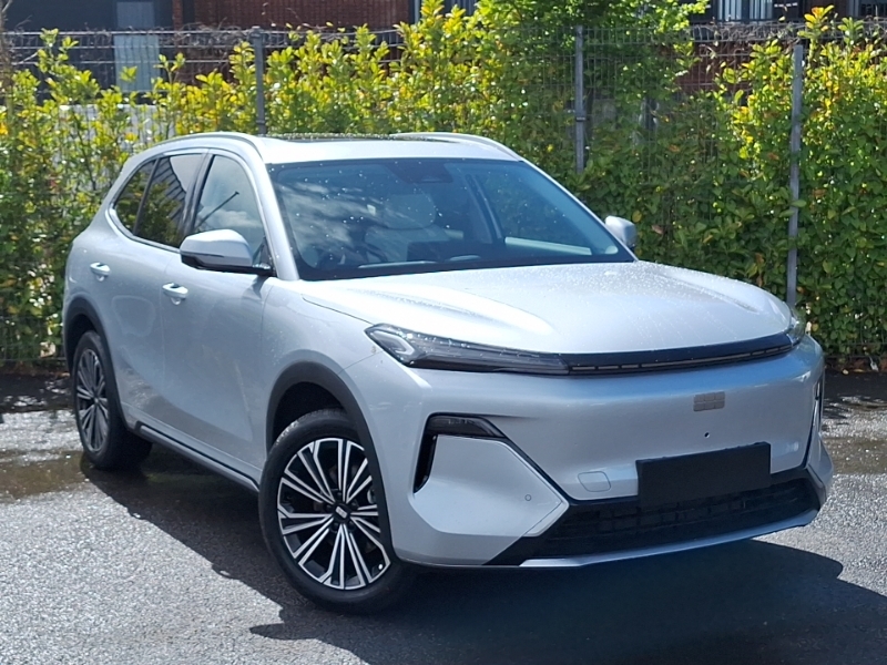 Geely Starray 1.5 Em-i Ultra Silver